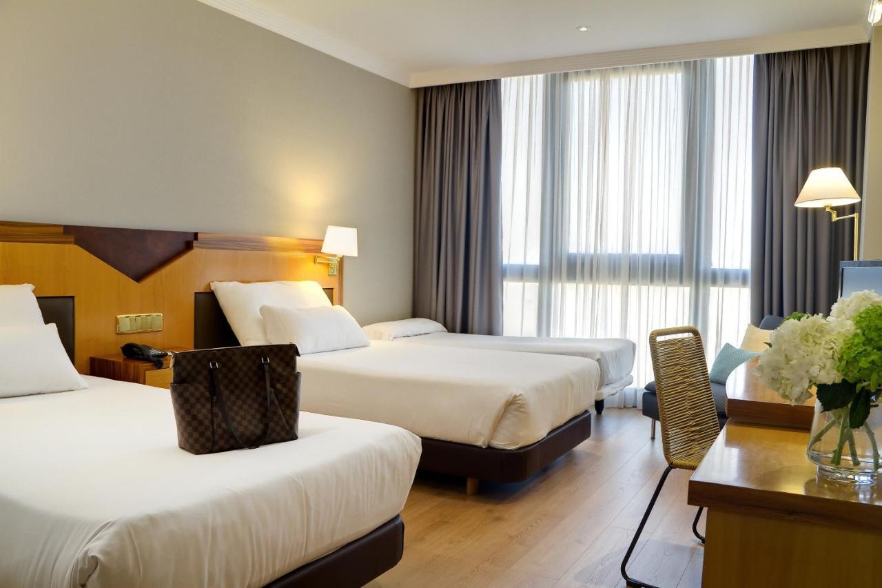 סנטיאגו דה קומפוסטלה Oca Puerta Del Camino Hotel מראה חיצוני תמונה