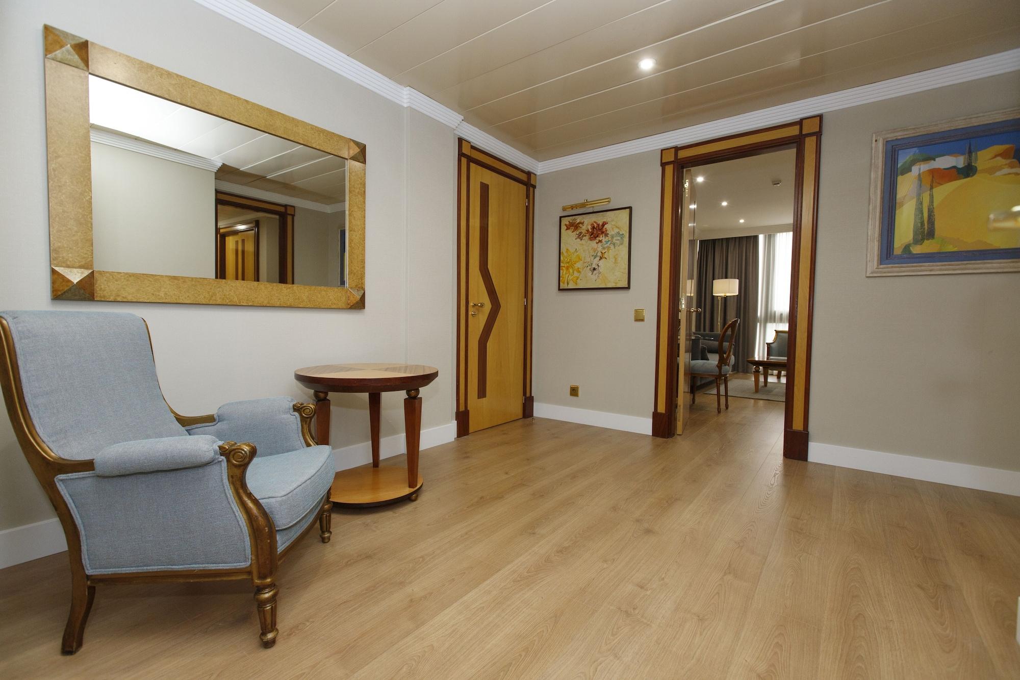 סנטיאגו דה קומפוסטלה Oca Puerta Del Camino Hotel מראה חיצוני תמונה
