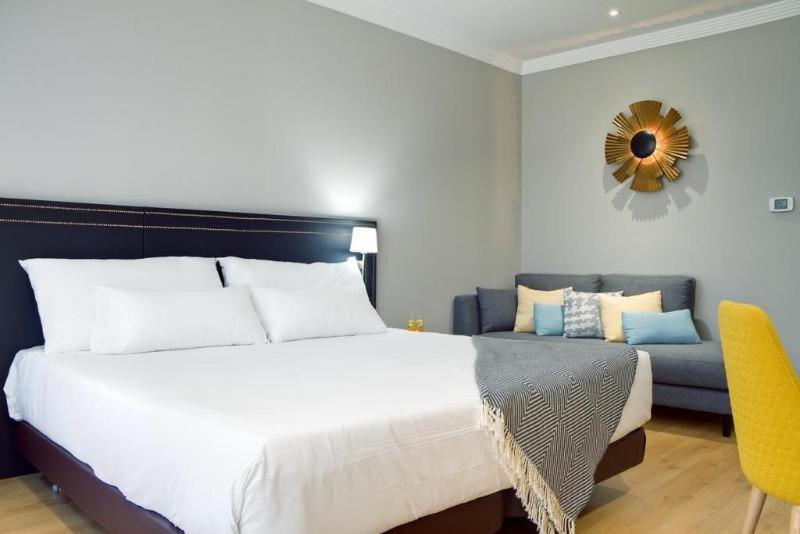 סנטיאגו דה קומפוסטלה Oca Puerta Del Camino Hotel חדר תמונה